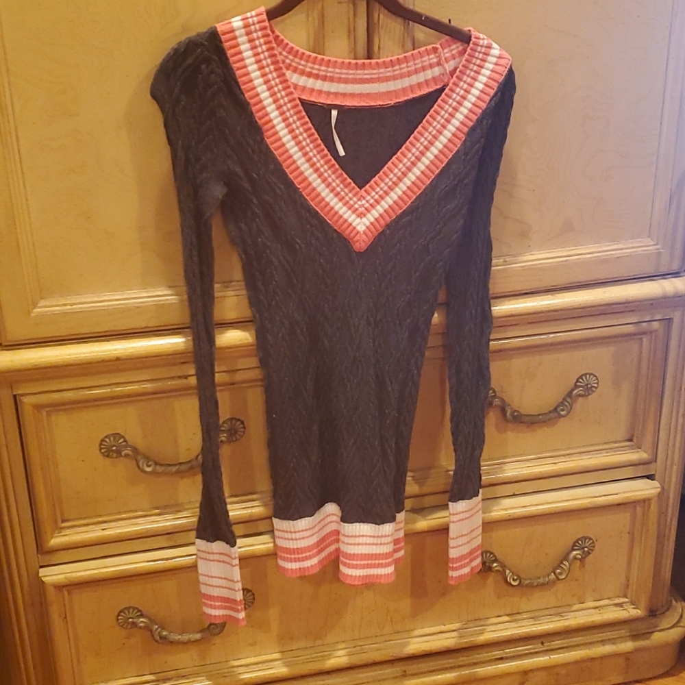 Free people sweater